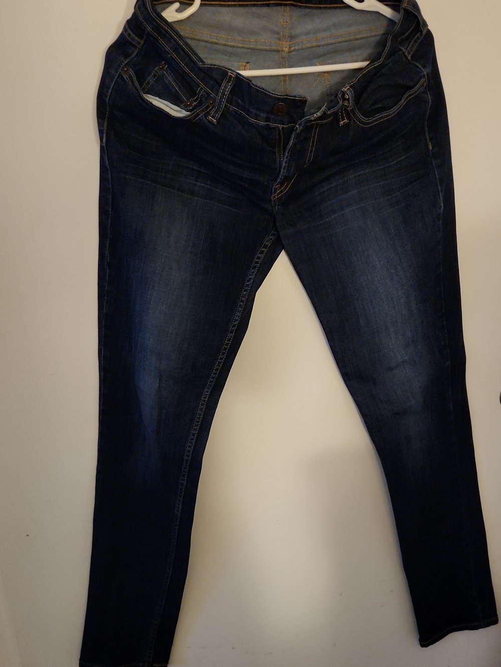 Signature by Levi Strauss Dark Indigo Skinny Jeans